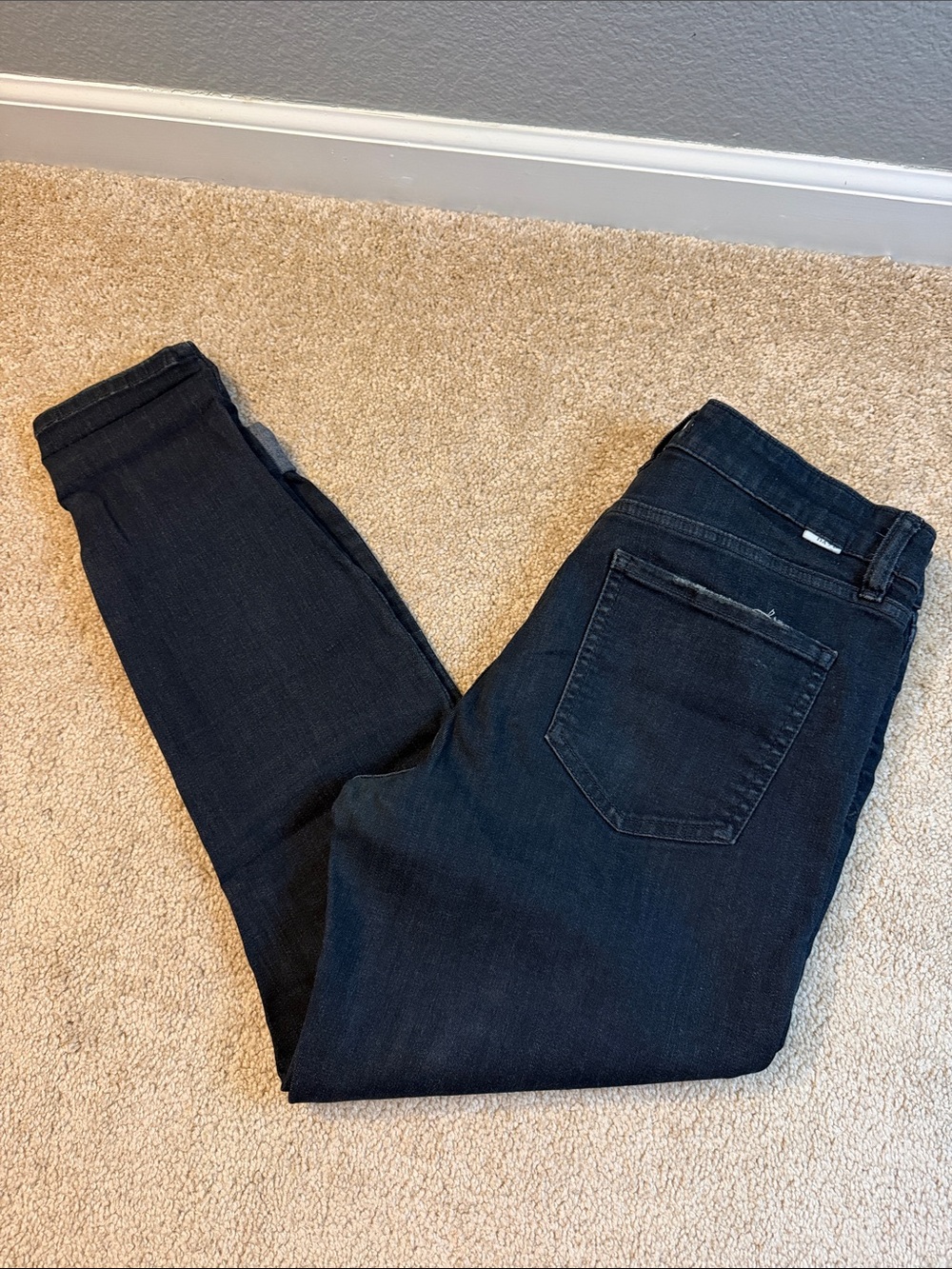 DAZE Black High-Rise Distressed Skinny Jeans Size 30